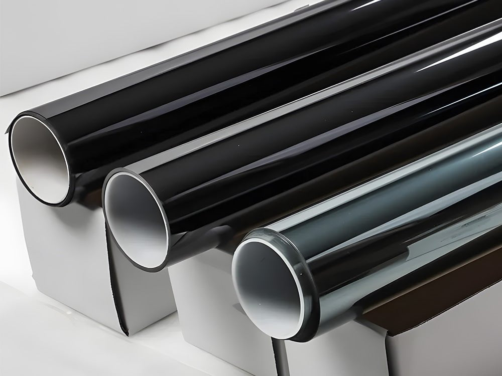 Are Dark Tinted Windows Safe for Night Driving? - CARLIKE WRAP